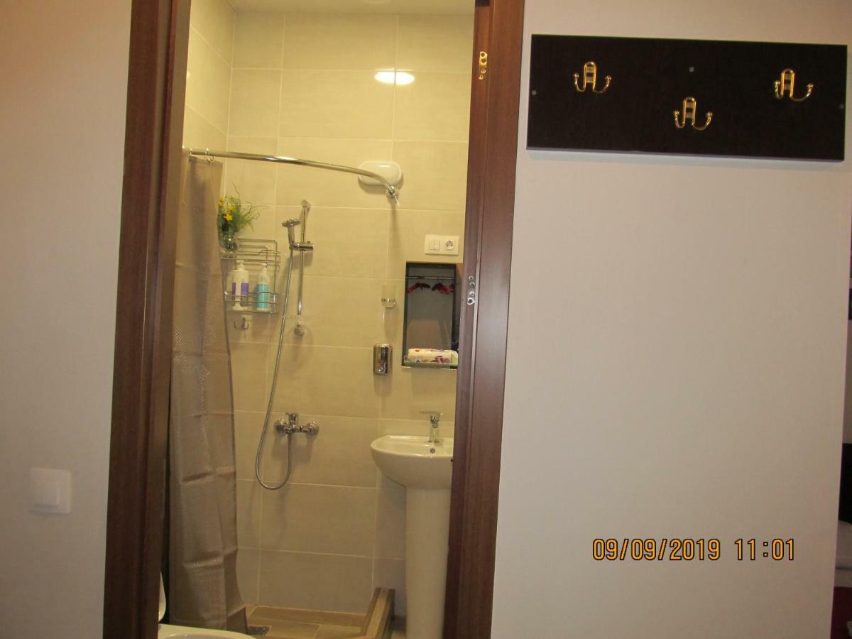 Guest House Lion Tbiliszi Kültér fotó
